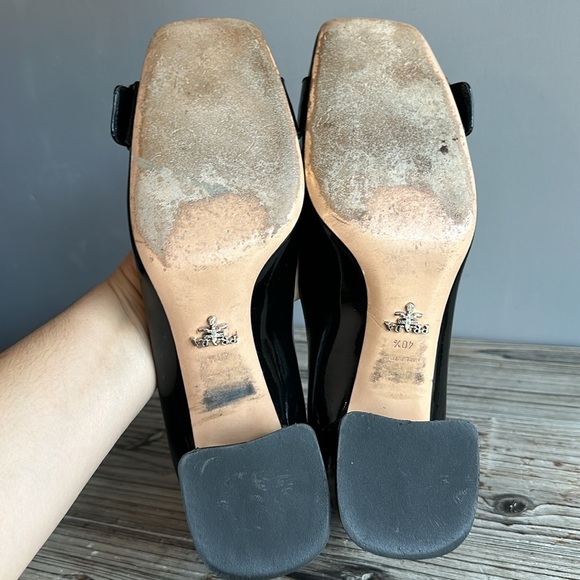 Prada
Patent Block-Heel Buckle Pump, Black size 40.5 great condition - Picture 6 of 11